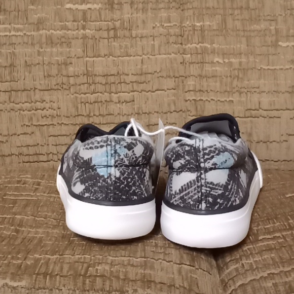 #542Brand new Lily&Dan Memory Foam Canvas Slip On Children's Shoes.9/10 - Picture 4 of 7